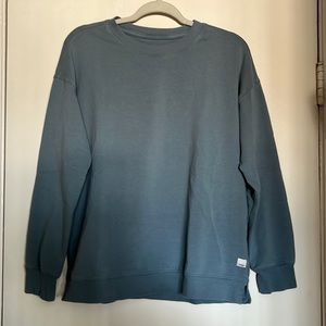 Vuori Laguna Crew Neck Sweater in color Shade. Women's Small. Good Condition.